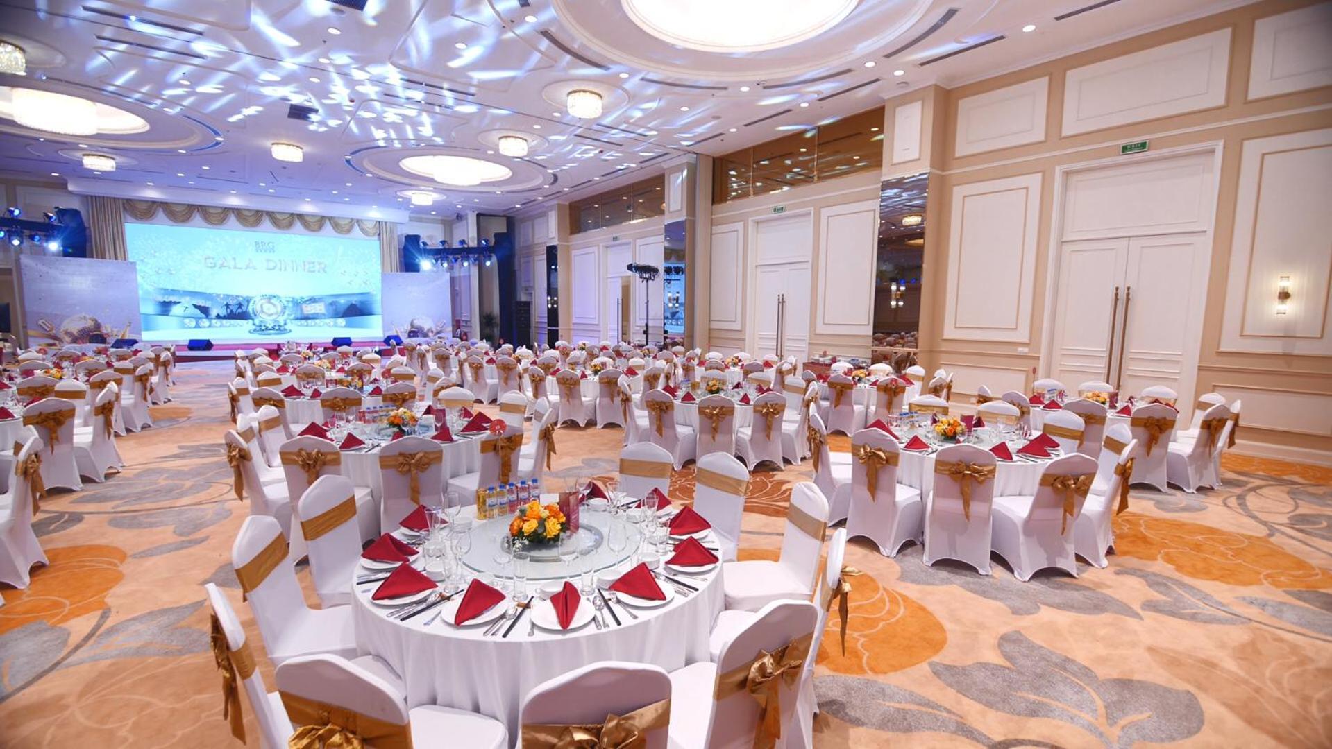 Legend Valley Hotel Ha Nam Phu Ly Exterior photo