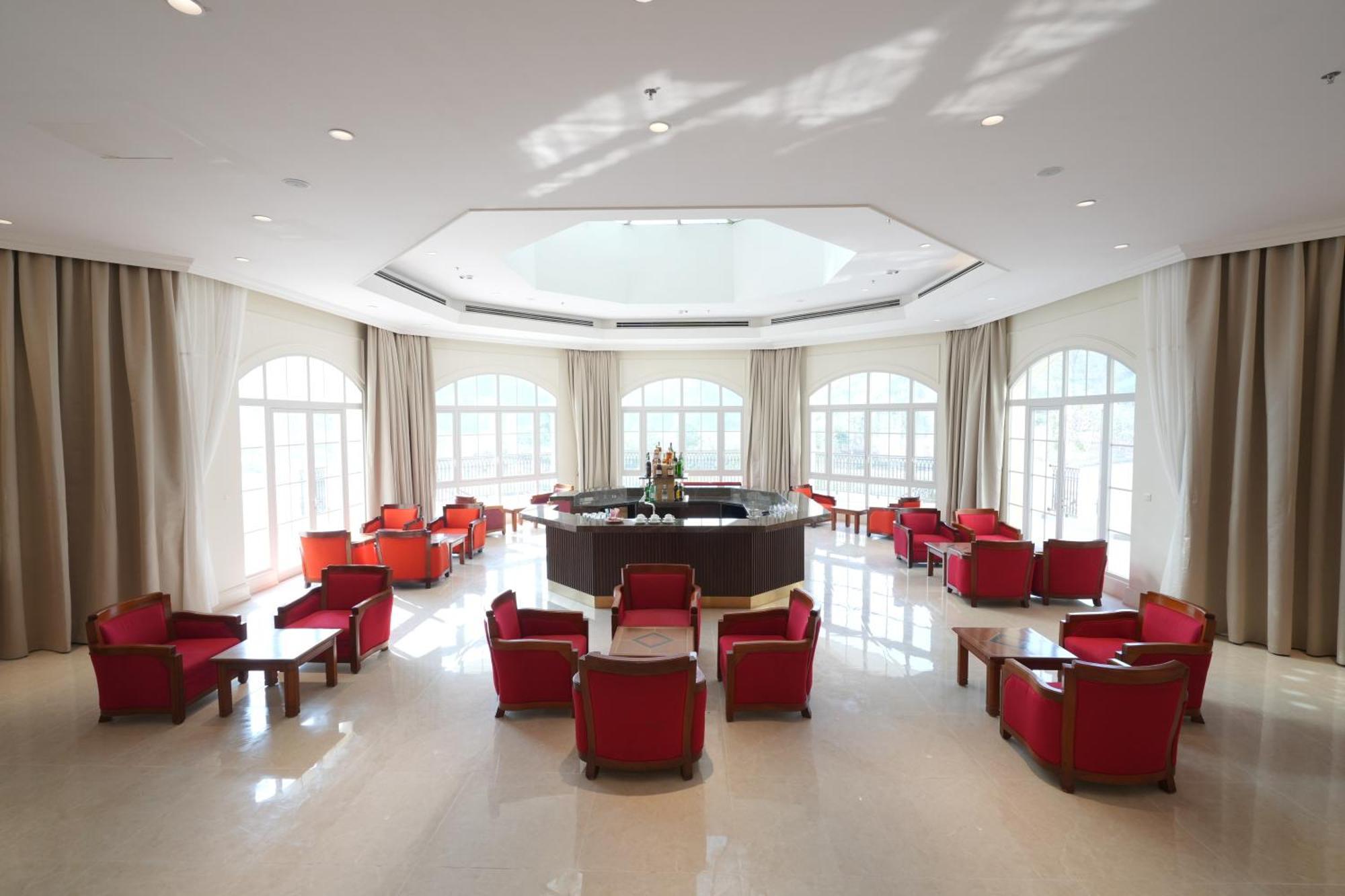 Legend Valley Hotel Ha Nam Phu Ly Exterior photo